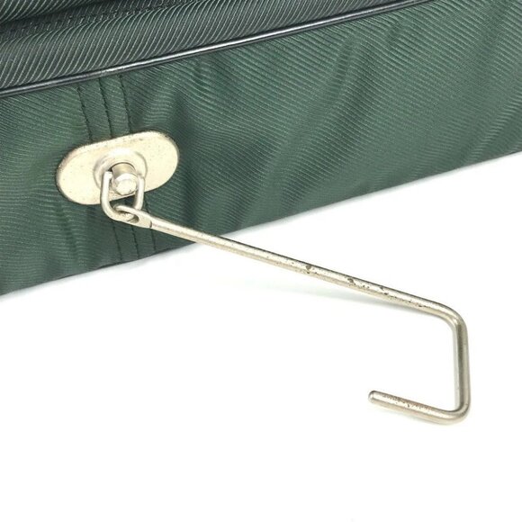 LOUIS VUITTON M30704 Taiga Portable Cinq Centre Garment Case, 2-Way Hand Bag - Picture 10 of 15